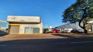 Conjunto Comercial / Sala para alugar, 980m² no Centro, Cascavel - Foto 1