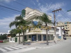 Apartamento com 2 Quartos para alugar, 80m² no Bombas, Bombinhas - Foto 1