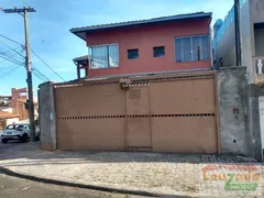Sobrado com 4 Quartos à venda, 292m² no Jardim Santo Amaro, Sorocaba - Foto 1