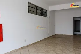 Loja / Salão / Ponto Comercial para alugar, 33m² no Santo Antonio, Divinópolis - Foto 12