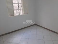 Casa com 2 Quartos à venda, 250m² no Alto Umuarama, Uberlândia - Foto 14