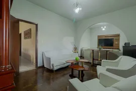 Casa com 3 Quartos à venda, 360m² no Vera Cruz, Contagem - Foto 9
