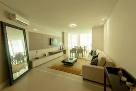 Apartamento com 3 Quartos para alugar, 131m² no Centro, Balneário Camboriú - Foto 1