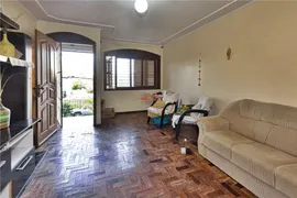 Casa com 3 Quartos à venda, 150m² no Jardim Itú Sabará, Porto Alegre - Foto 1