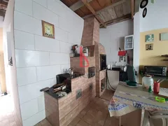 Casa de Condomínio com 4 Quartos à venda, 209m² no Santa Cândida, Curitiba - Foto 3