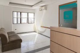 Conjunto Comercial / Sala à venda, 60m² no Centro, Curitiba - Foto 3