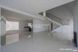 Casa de Condomínio com 4 Quartos para alugar, 290m² no Belém Novo, Porto Alegre - Foto 9