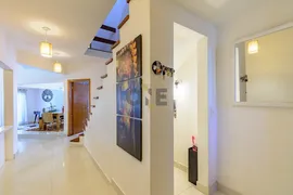 Casa de Condomínio com 4 Quartos à venda, 288m² no Granja Viana, Carapicuíba - Foto 2