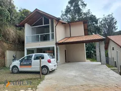 Casa com 3 Quartos para alugar, 107m² no Carangola, Petrópolis - Foto 1