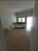 Casa com 2 Quartos à venda, 144m² no Jardim Canaã, Uberlândia - Foto 3