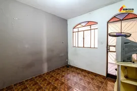 Casa com 3 Quartos à venda, 60m² no Nova Holanda, Divinópolis - Foto 7