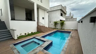Casa de Condomínio com 4 Quartos à venda, 264m² no Residencial Condomínio Jardim Veneza, Senador Canedo - Foto 21