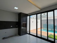 Casa com 3 Quartos à venda, 163m² no Jardim Azaleia, Maringá - Foto 13