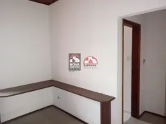 Casa com 3 Quartos para alugar, 297m² no Centro, Pindamonhangaba - Foto 11