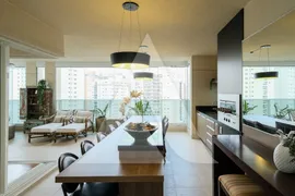 Apartamento com 4 Quartos para alugar, 233m² no Vila Nova Conceição, São Paulo - Foto 5