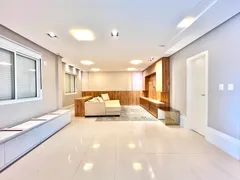 Apartamento com 3 Quartos à venda, 210m² no Sao Luiz, Brusque - Foto 15