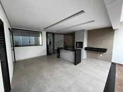 Casa com 3 Quartos à venda, 213m² no Jardim Karaíba, Uberlândia - Foto 8