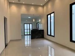 Casa com 3 Quartos à venda, 150m² no Jardim Inconfidência, Uberlândia - Foto 2