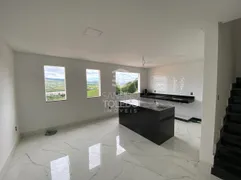 Casa com 3 Quartos à venda, 226m² no Marbrasa, Cachoeiro de Itapemirim - Foto 5