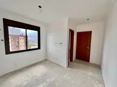 Apartamento com 2 Quartos à venda, 75m² no Petrópolis, Porto Alegre - Foto 11