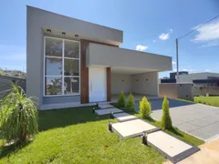 Casa de Condomínio com 3 Quartos à venda, 262m² no Loteamento Vale Verde, Goiânia - Foto 1