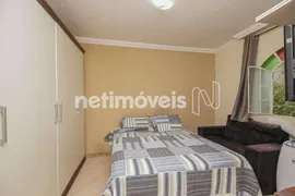 Casa com 4 Quartos à venda, 360m² no Paquetá, Belo Horizonte - Foto 9