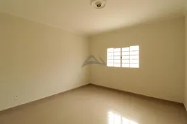 Casa com 3 Quartos para alugar, 210m² no Jardim Chapadão, Campinas - Foto 10