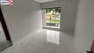 Casa com 4 Quartos à venda, 214m² no Residencial Cidade Verde, Goiânia - Foto 17