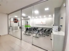 Conjunto Comercial / Sala para alugar, 480m² no Centro, Porto Alegre - Foto 2