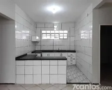 Casa com 4 Quartos para alugar, 230m² no Parangaba, Fortaleza - Foto 2