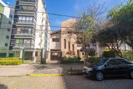 Casa com 3 Quartos para alugar, 93m² no Petrópolis, Porto Alegre - Foto 1