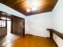 Casa com 3 Quartos para alugar, 208m² no São João, Porto Alegre - Foto 4
