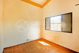 Casa com 3 Quartos à venda, 223m² no Estancia Balnearia Maria Helena Novaes , Peruíbe - Foto 17
