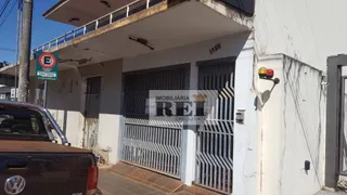 Casa com 4 Quartos para alugar, 430m² no Setor Central, Rio Verde - Foto 25