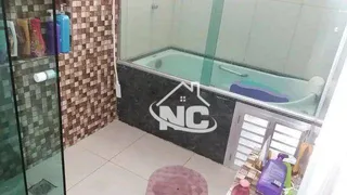 Casa com 3 Quartos à venda, 200m² no Itaipu, Niterói - Foto 6