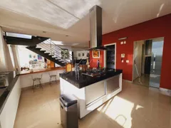 Casa com 5 Quartos para alugar, 500m² no Comiteco, Belo Horizonte - Foto 17
