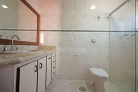 Casa de Condomínio com 3 Quartos à venda, 330m² no Granja Viana, Cotia - Foto 26