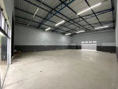 Loja / Salão / Ponto Comercial para alugar, 226m² no Parque Nova Carioba, Americana - Foto 4