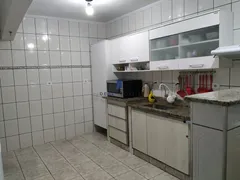 Casa com 3 Quartos à venda, 150m² no Jardim Abaete, Sorocaba - Foto 25