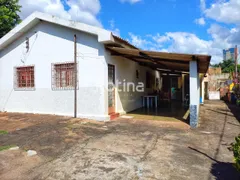 Casa com 4 Quartos à venda, 156m² no Tabajaras, Uberlândia - Foto 1