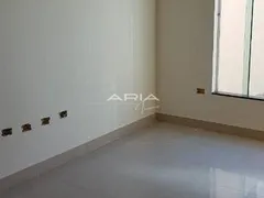 Casa com 3 Quartos à venda, 80m² no Residencial Jose B Almeida, Londrina - Foto 8