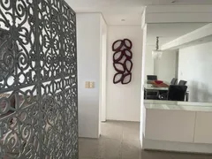 Apartamento com 2 Quartos para alugar, 117m² no Mucuripe, Fortaleza - Foto 2