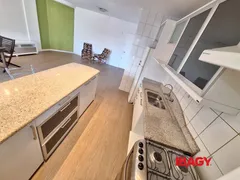 Apartamento com 2 Quartos para alugar, 112m² no Centro, Florianópolis - Foto 8