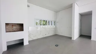 Casa com 3 Quartos à venda, 240m² no Carniel, Gramado - Foto 11