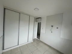 Apartamento com 3 Quartos para alugar, 72m² no Buraquinho, Lauro de Freitas - Foto 17