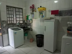 Casa com 4 Quartos à venda, 180m² no Centro, Pouso Alegre - Foto 18