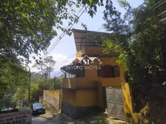 Casa com 4 Quartos à venda, 160m² no Quarteirão Brasileiro, Petrópolis - Foto 3