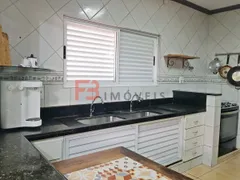 Sobrado com 6 Quartos para alugar, 280m² no Bombas, Bombinhas - Foto 13