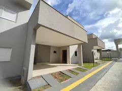 Casa de Condomínio com 3 Quartos à venda, 131m² no Sítios Santa Luzia, Aparecida de Goiânia - Foto 8