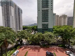 Apartamento com 2 Quartos para alugar, 68m² no Barra da Tijuca, Rio de Janeiro - Foto 17